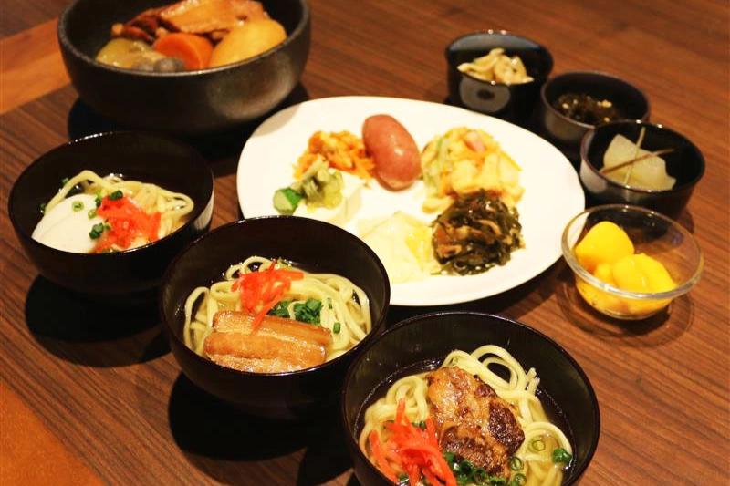 充実の沖縄料理